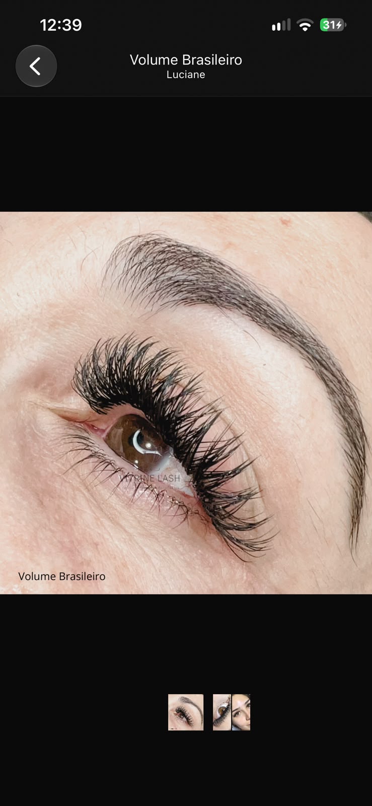 Aplicação de volume brasileiro do Studio Vitrine Lash